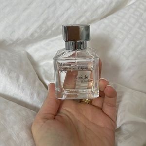 COPY - Maison Francis Kurkdjian
Gentle Fluidity Silver Eau de Parfum 2.4 fl oz